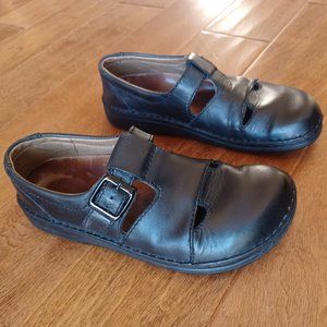 Birkenstock 39 EU (Women 8)